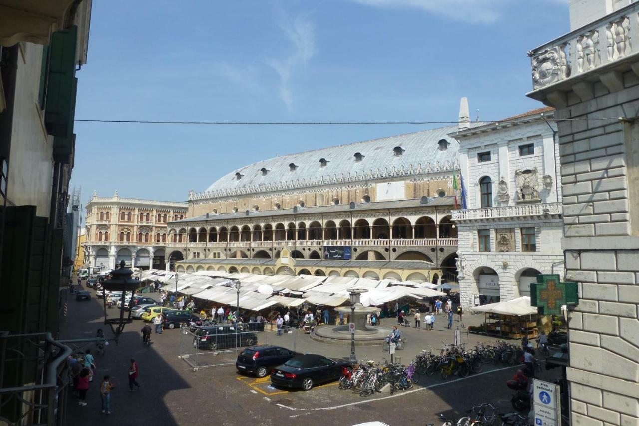 Padovaresidence - Vista Piazza Delle Erbe E Palazzo Della Ragione * Padua
